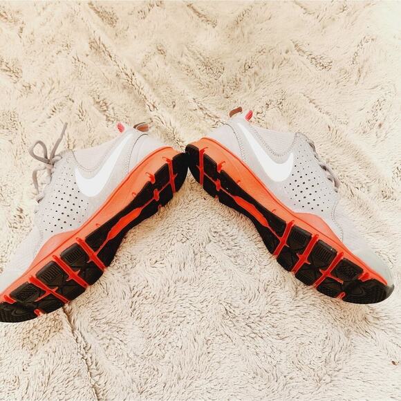 NIKE H20 REPEL GRAY ORANGE ATHLETIC SHOES SIZE 8.5 - Picture 7 of 8